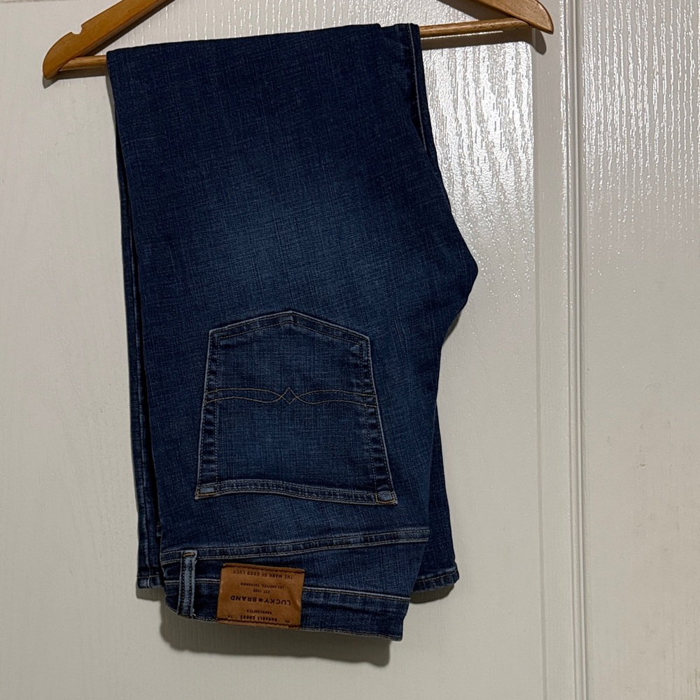 Lucky Brand Dark Blue Denim Jeans
